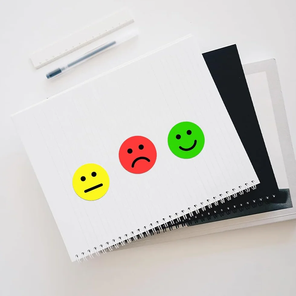 Lot de 1200 Gommettes Autocollants Smiley Enfant 2.5 cm pour Tableau de Récompenses Comportement