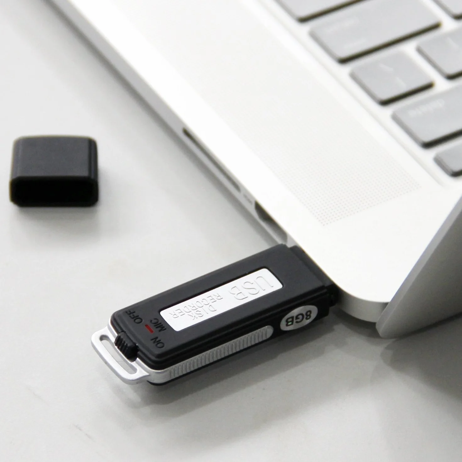 Mini Enregistreur Vocal 8 GB 150 Heures USB Audio Microphone Spy Bug Flash Drive 2 en 1