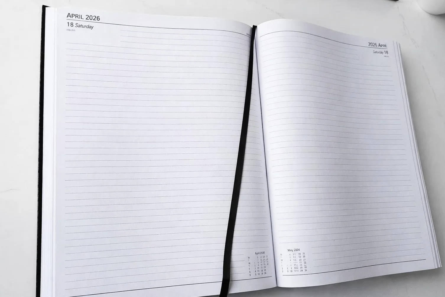 Agenda 2026 A4 2 pages par jour Grand journalier Couverture rigide Noir