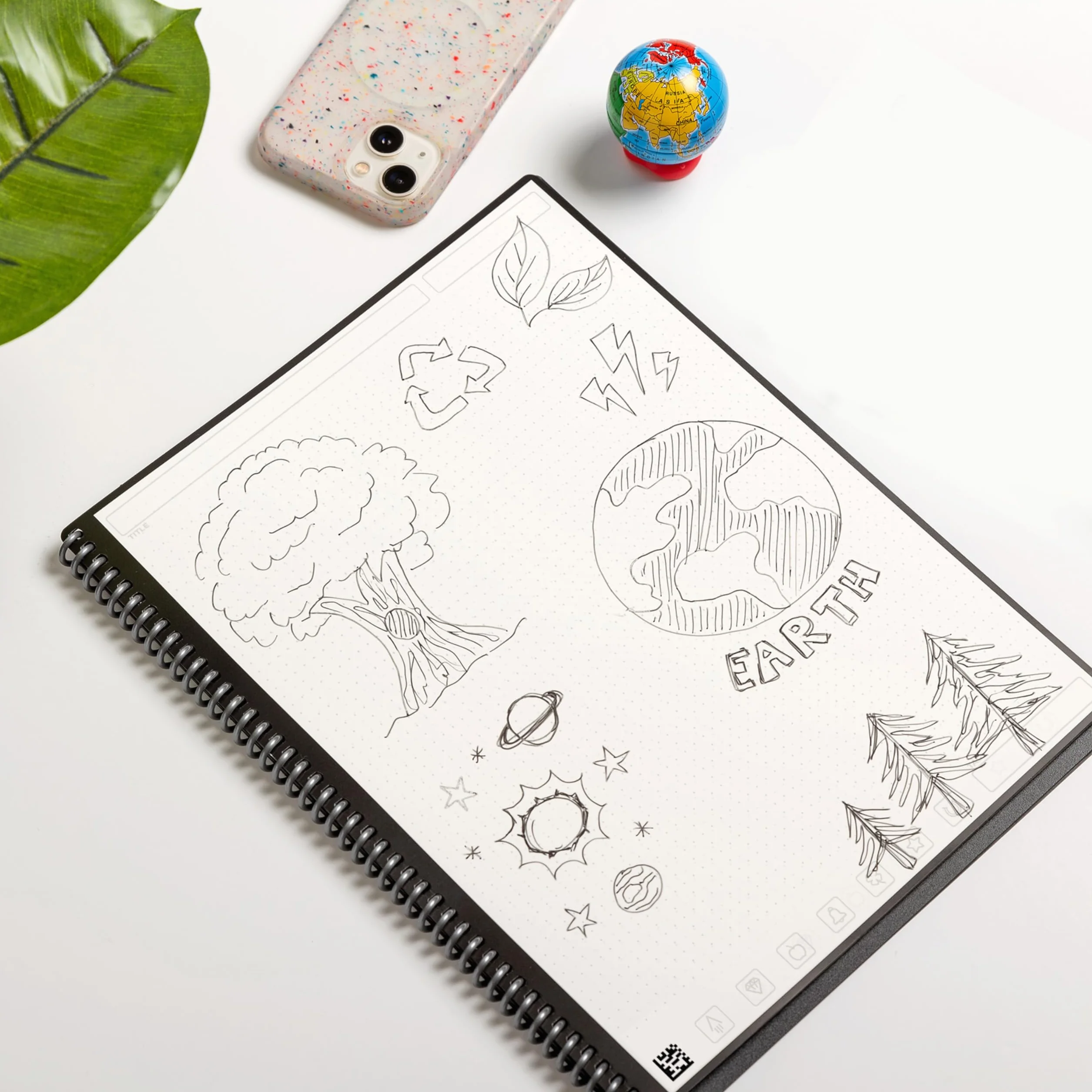 Rocketbook Core Carnet de Notes Réutilisable Taille Letter 21 cm x 29,7 cm Noir Pointillé Connecté à l'Application Effaçable