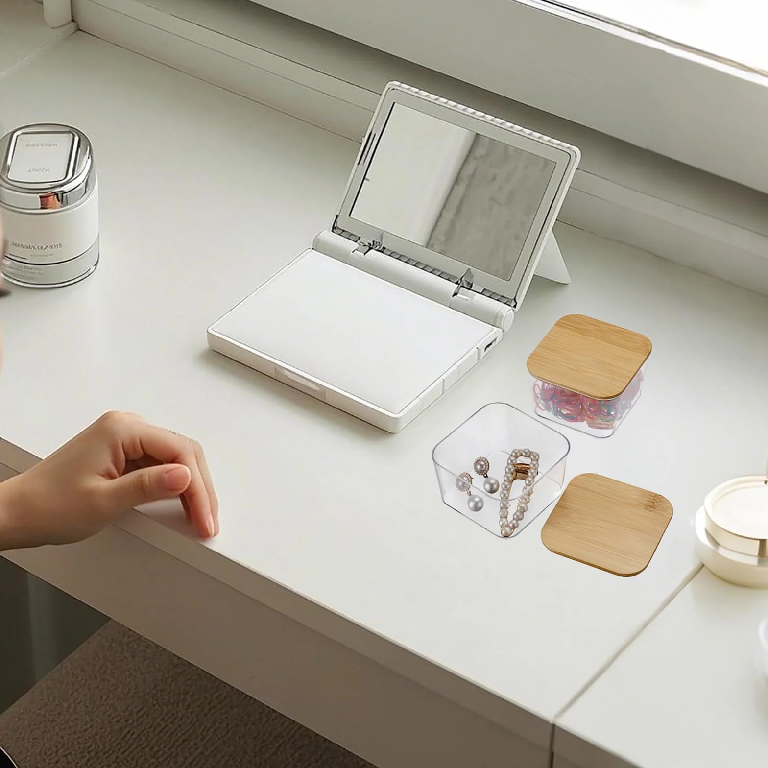 Organisateur de bureau Distributeur de trombones boîte en plastique couvercle bambou 7,7 cm