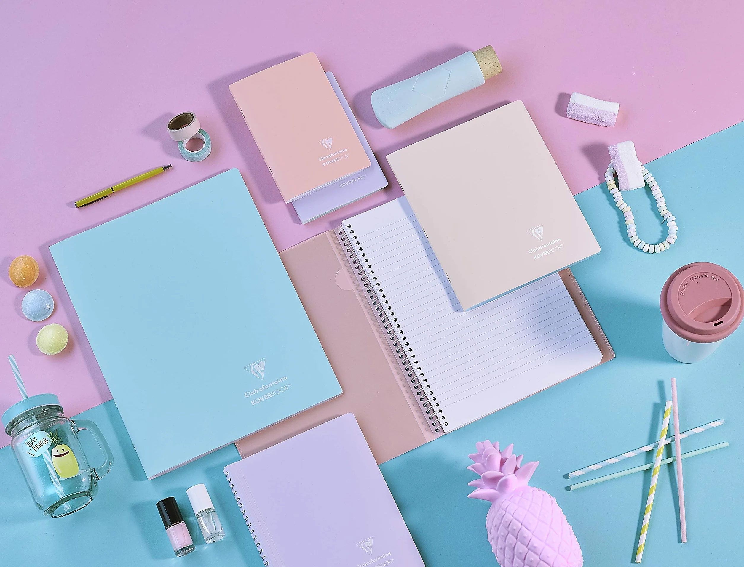 Clairefontaine Koverbook Blush Cahier Agrafé 24x32 cm 96 Pages Petits Carreaux avec Marge Papier 90 g Couverture Polypro Opaque