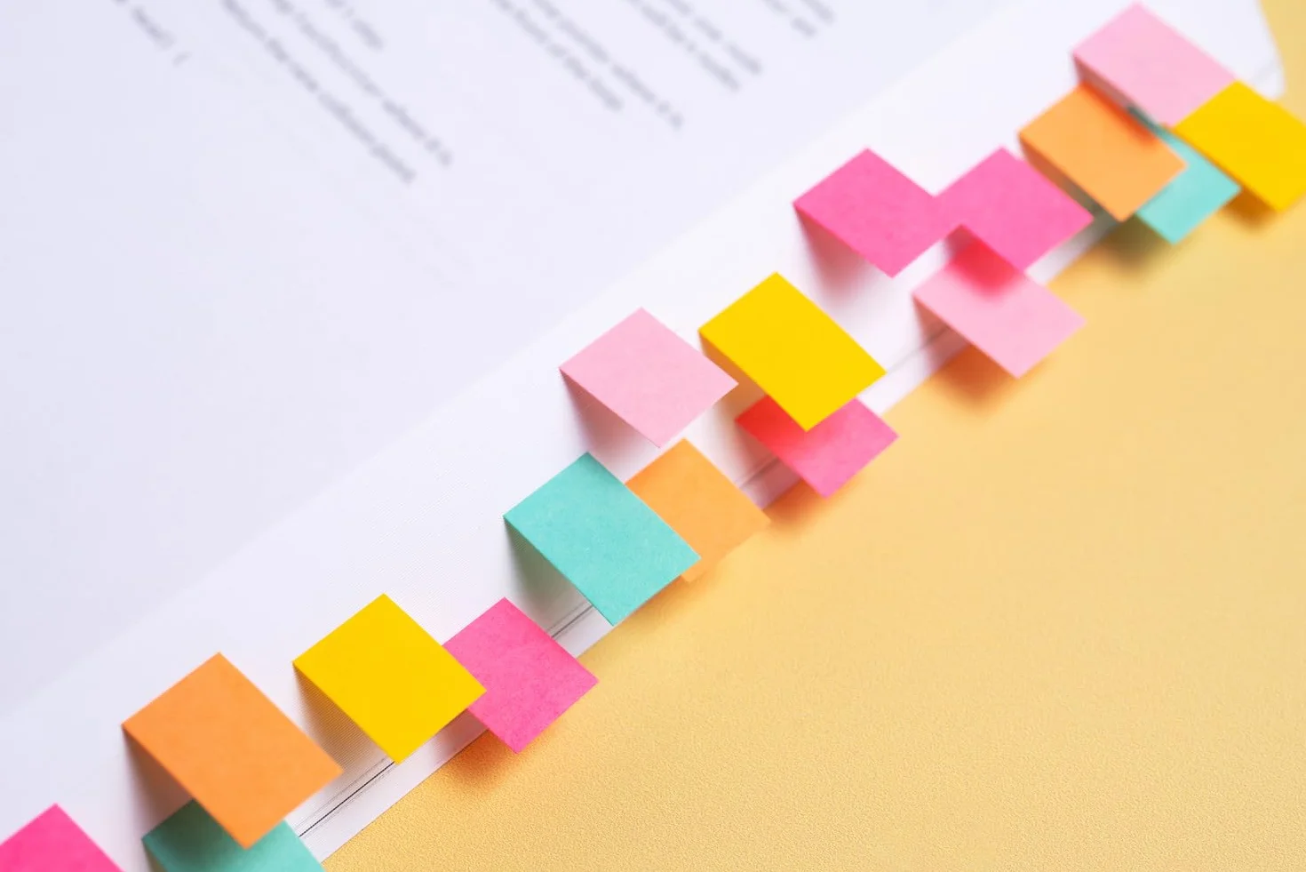 Post-it Marque-Pages En Papier, Pack de 5 Blocs, 15 mm x 50 mm, 100 Feuilles par Bloc, Couleurs Assorties