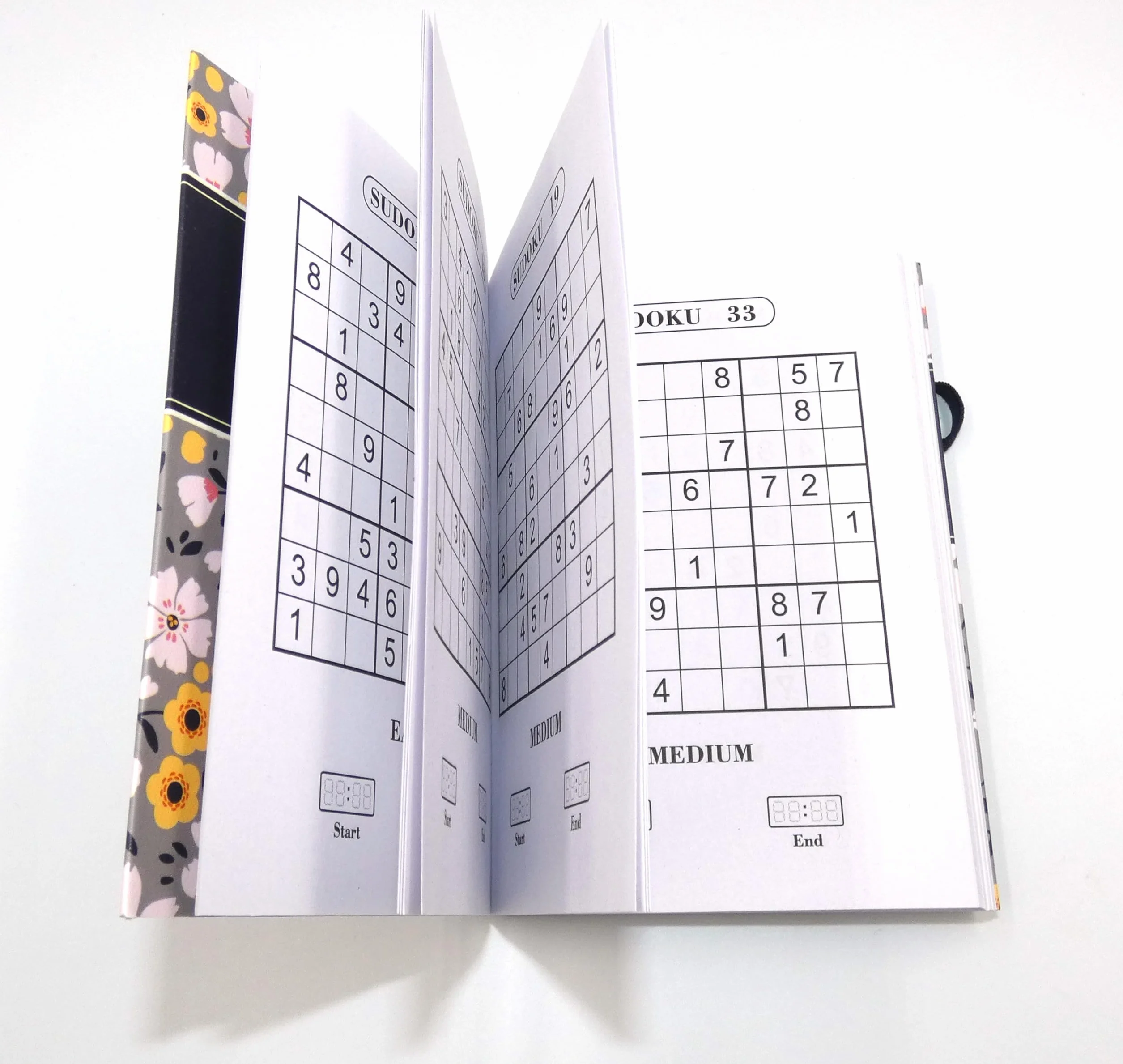 Livre de poche A6 Sudoku Challenge motif floral 15 x 10,5 cm avec bande élastique