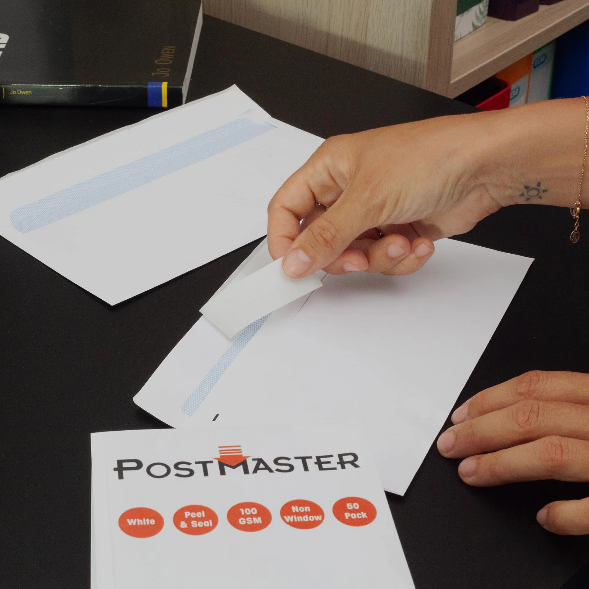 Postmaster Lot de 25 enveloppes C4 autocollantes 100 g/m² blanc