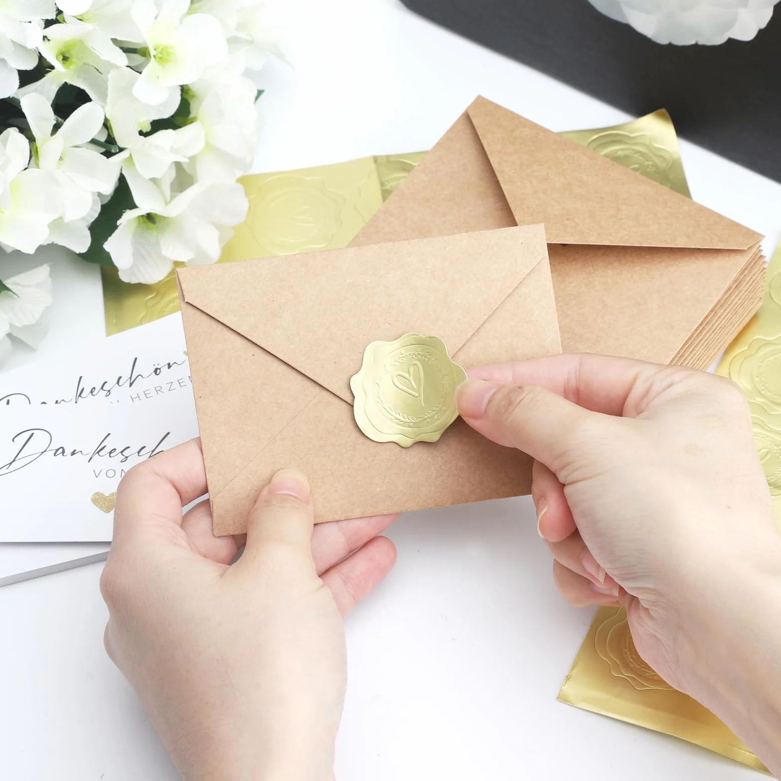Lot de 20 petites cartes de remerciement avec enveloppes kraft et sceau doré 9 x 5,4 cm