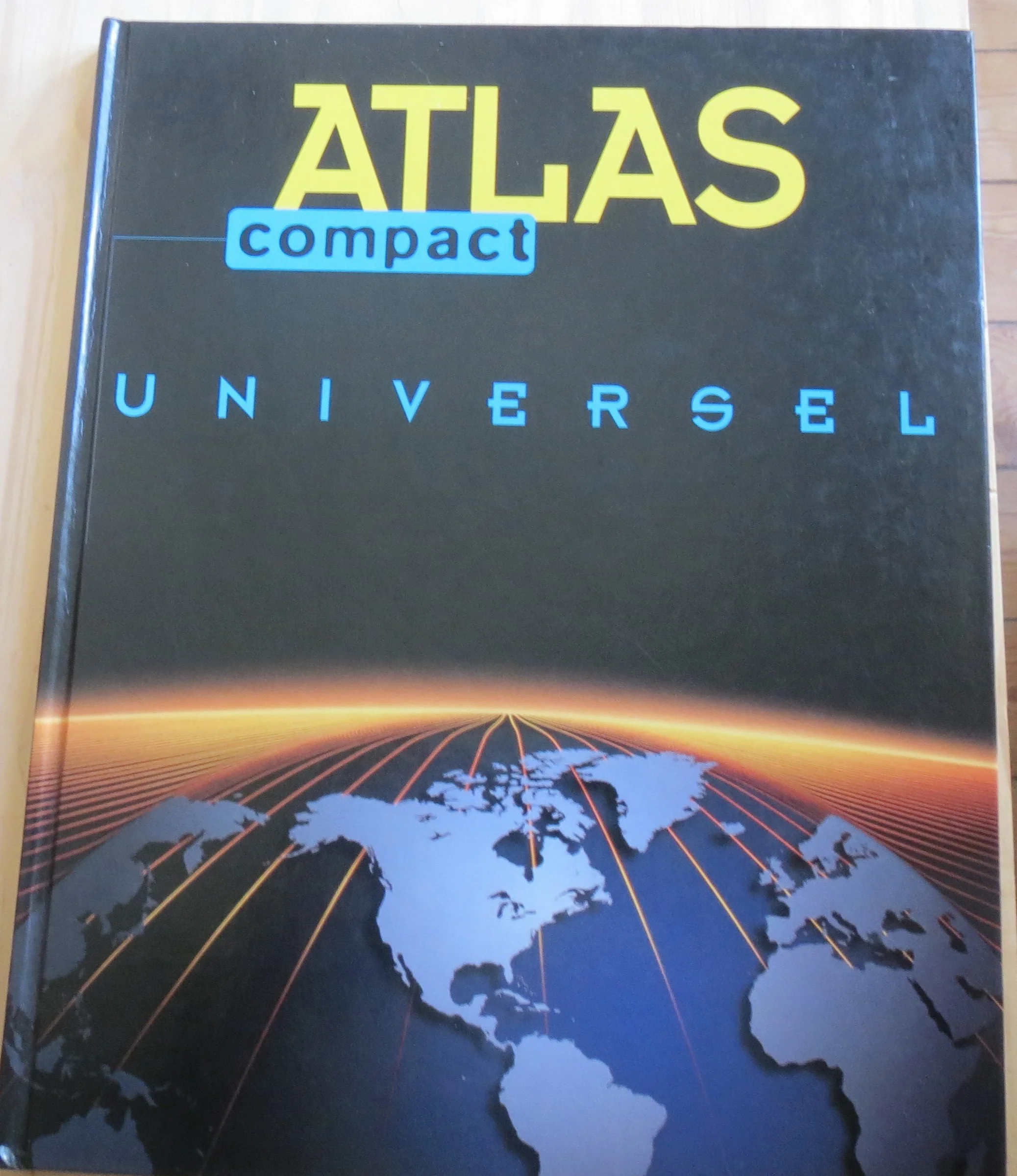 Atlas compact universel