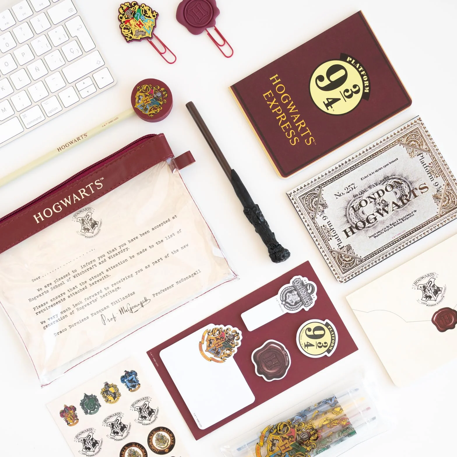Grupo Erik Harry Potter Papeterie Set Stylo Bille Crayon Surligneurs Carnets A6 Stickers