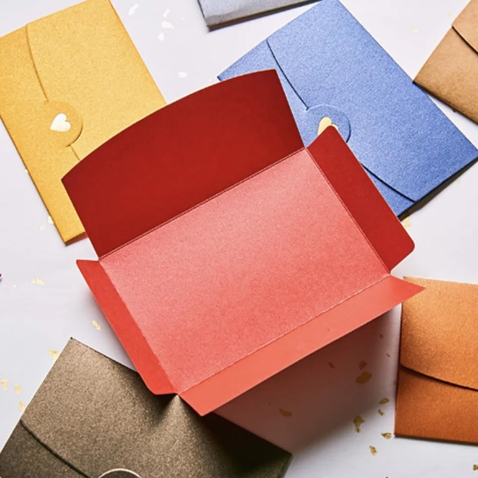 Enveloppe Kraft 40 PCS Petite Enveloppe Mariage Avec Boucle Cœur Invitations Cartes-Cadeaux DIY Noël Saint-Valentin