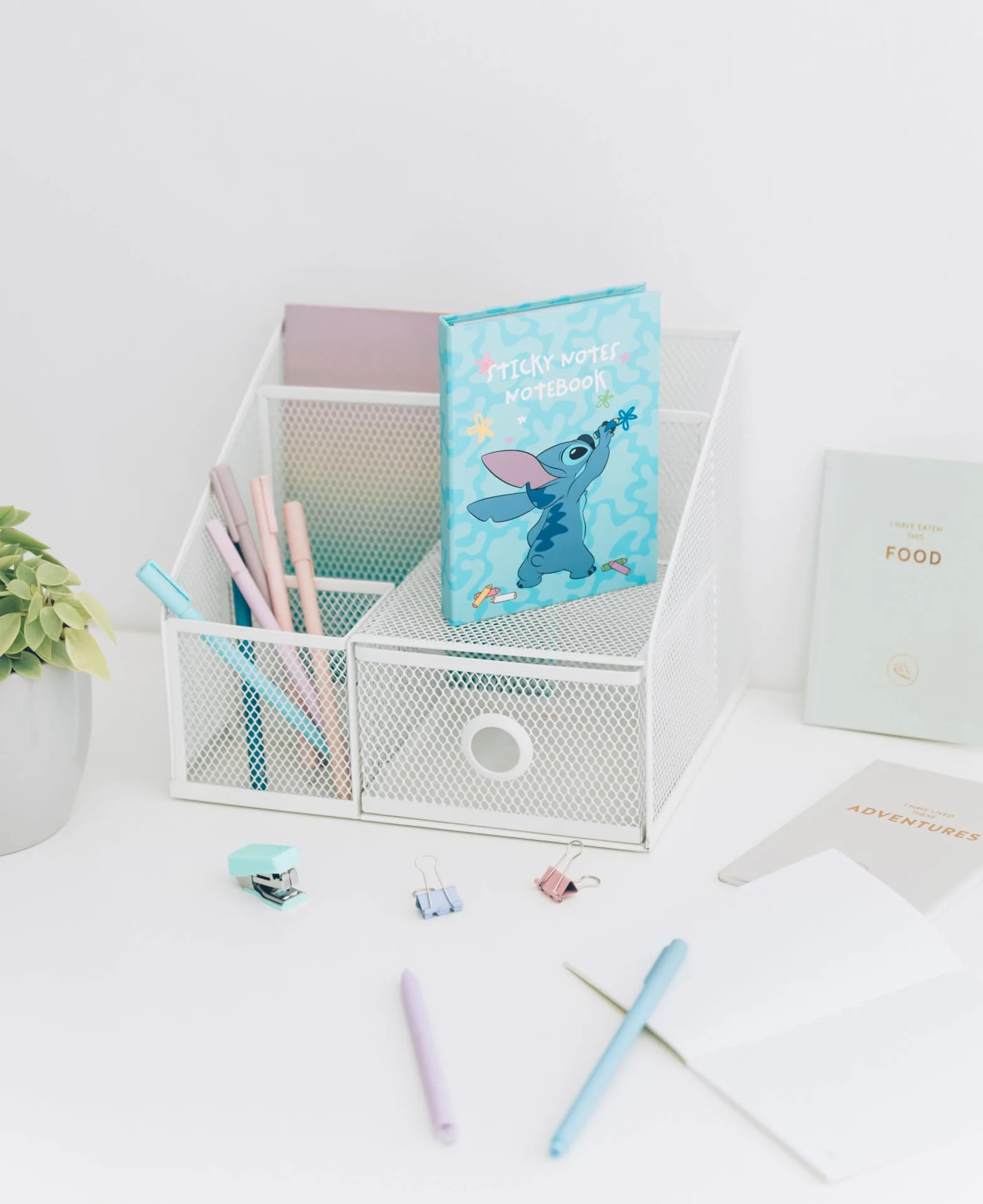 Grupo Erik Pack de Notes Adhésives Disney Stitch Bloc-Notes Repositionnables Fourniture Scolaire Kawaii