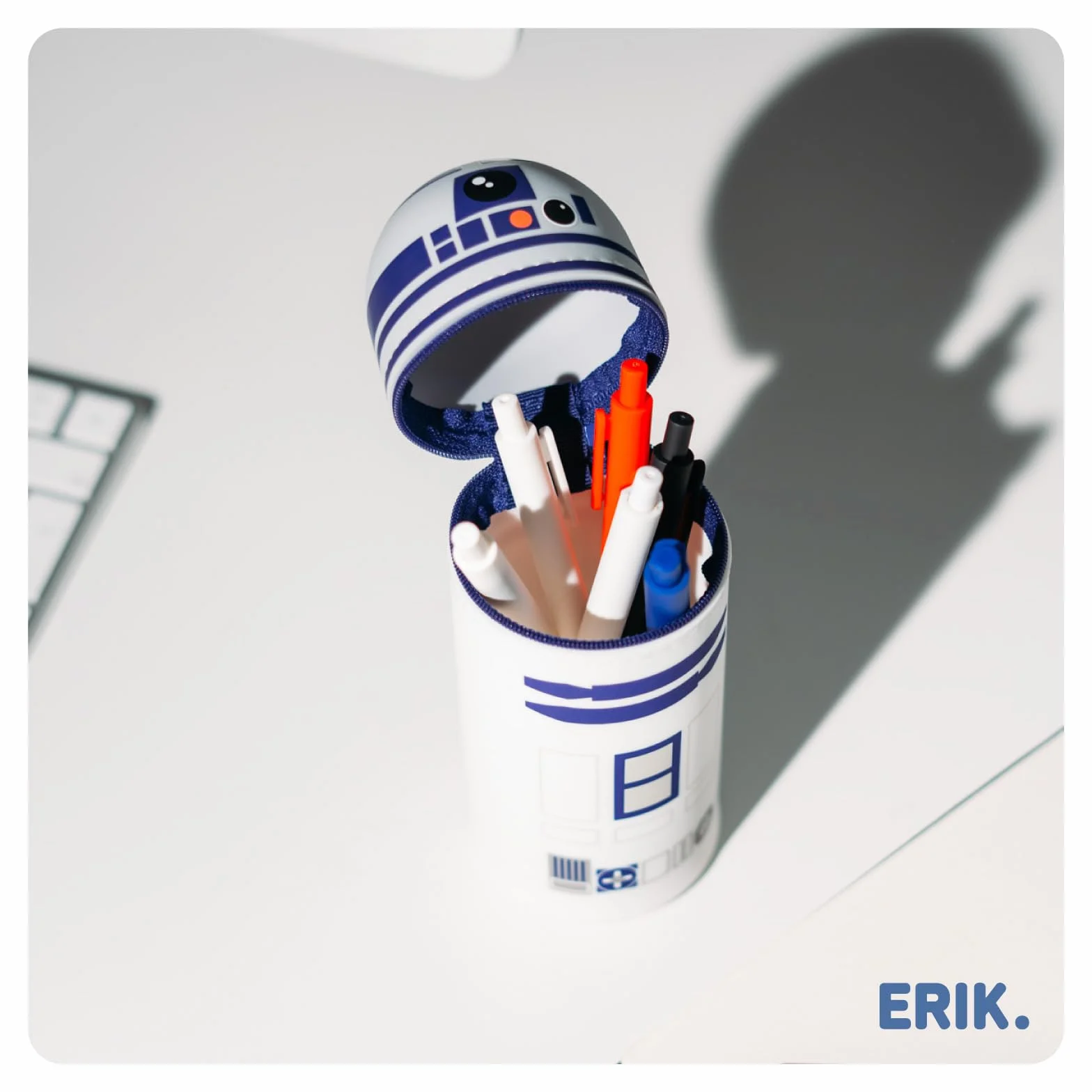 Grupo Erik Trousse 3D Star Wars Silicone Extensible Fournitures Scolaires