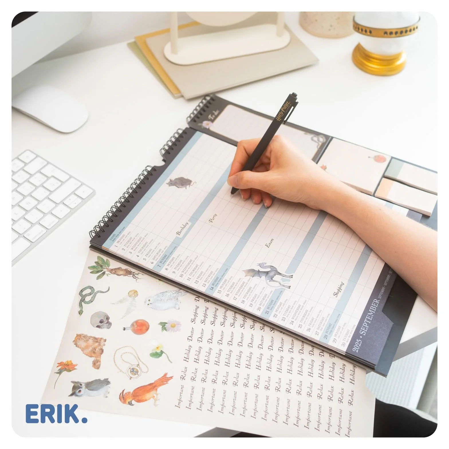 Grupo Erik Calendrier Harry Potter 16 mois Septembre 2025 Décembre 2026 Planificateur Mensuel Familial avec Crochet