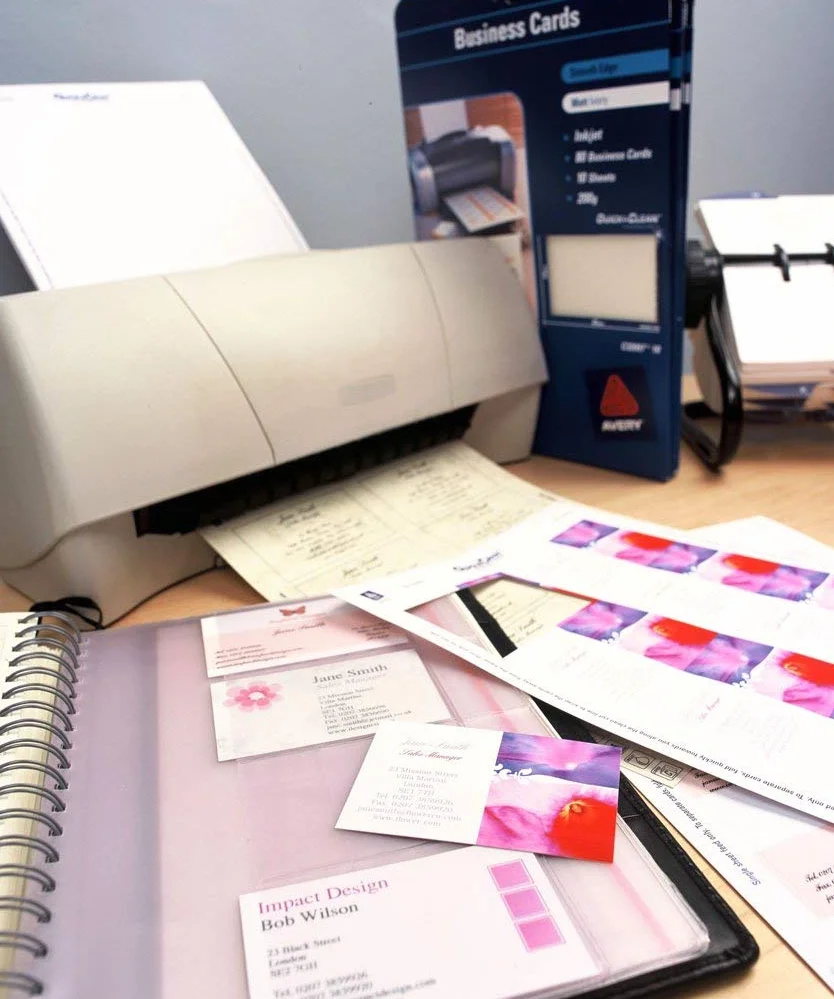 AVERY Pochette 80 cartes de visite bords lisses imprimables recto verso carte blanche mate 260g/m² 85 x 54 mm impression jet d'encre