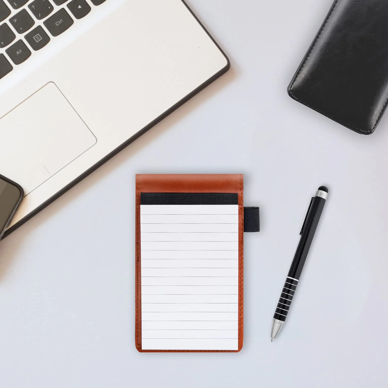 Mini Bloc Note de Poche A7 Carnet de Notes en Cuir PU avec Stylo, 50 Papiers Lignés pour École Bureau (Brun)