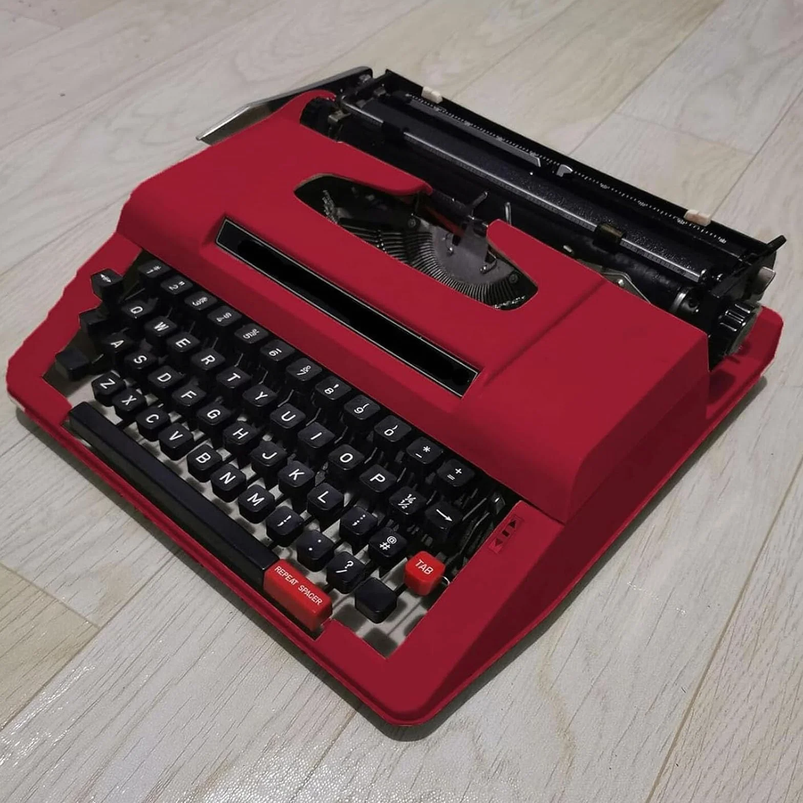 Machine à écrire Manuelle Classique à l'ancienne, Portable Traditionnelle mécanique, étui Rouge, caractères lisibles