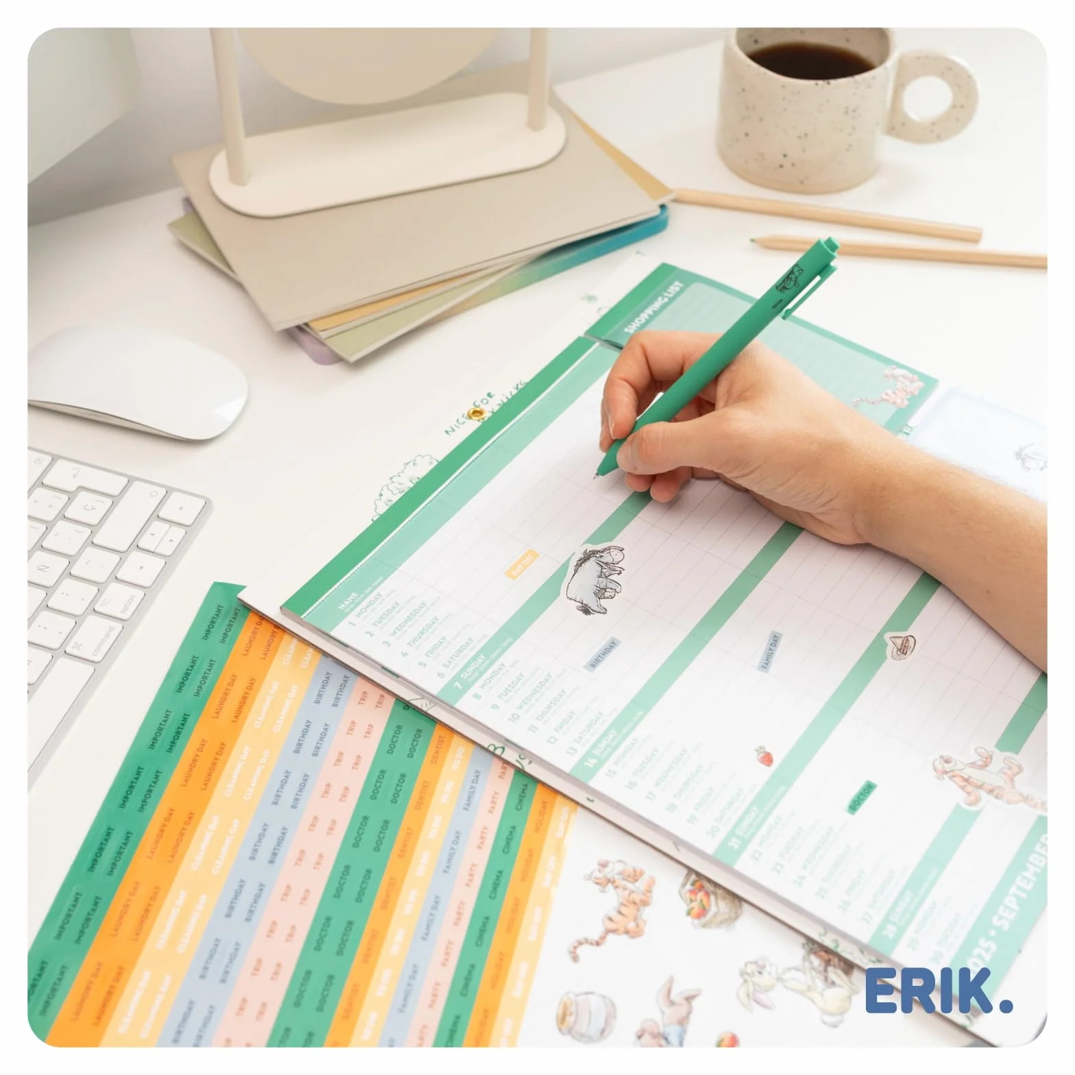 Grupo Erik Calendrier Magnétique Frigo Disney Winnie L'Ourson Septembre 2025 Décembre 2026 Planificateur Mensuel 16 mois Familial