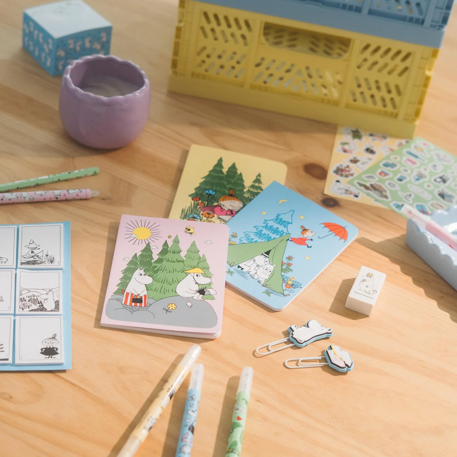 Grupo Erik Set de Papeterie Moomin Stylo Bille Crayon Papier Surligneurs Carnets A6 Stickers Kawaii