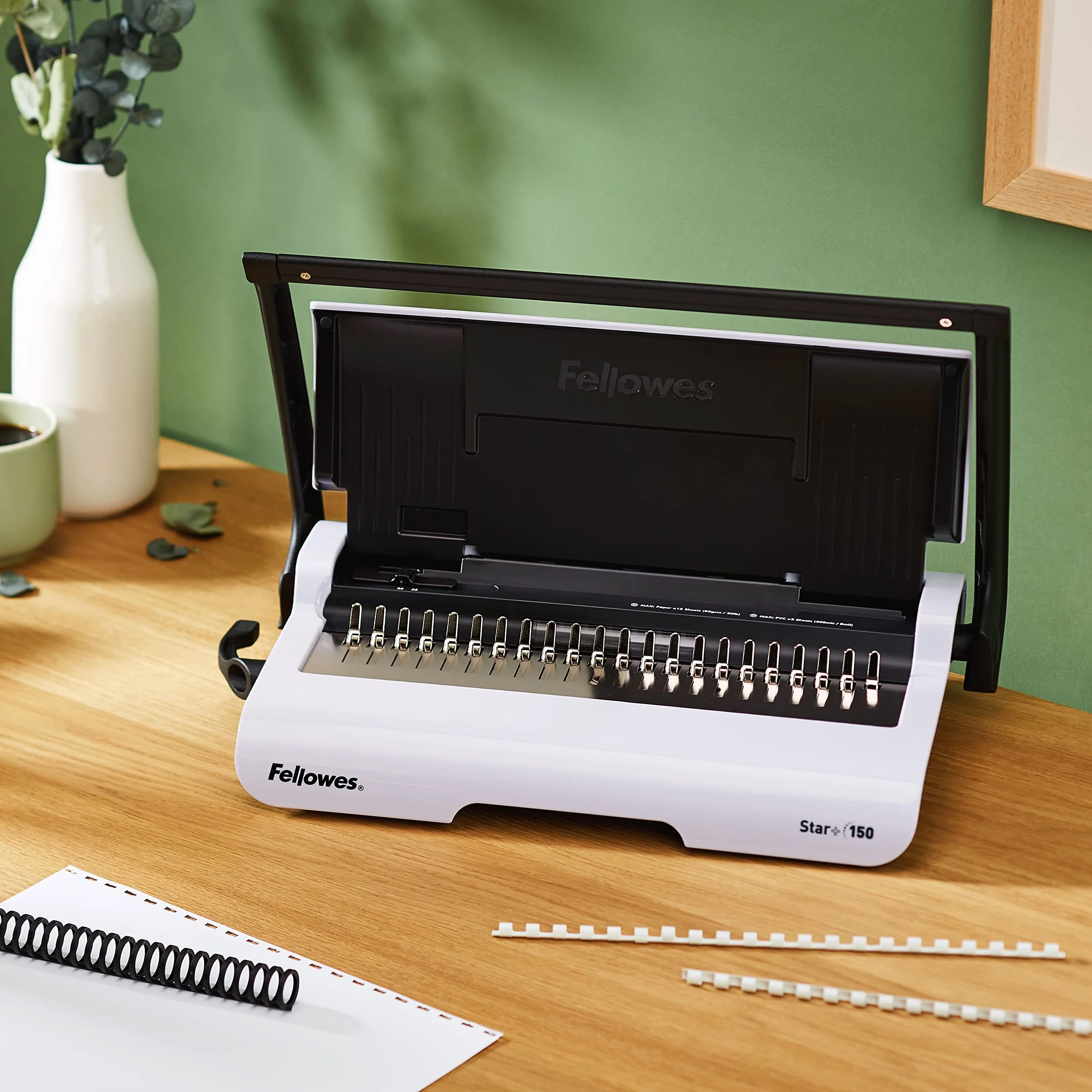 Fellowes Star+ Machine à relier A4 15 feuilles 150 feuilles anneaux plastique