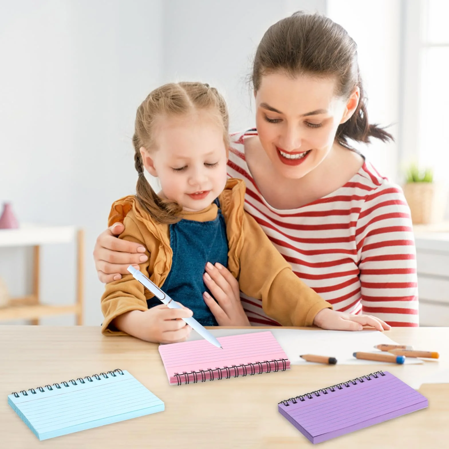 Lot de 6 Fiches Bristol 300 Feuilles Flashcards 12,5 x 7,5 cm avec 2 Stylos 5 Couleurs pour Révision Apprentissage