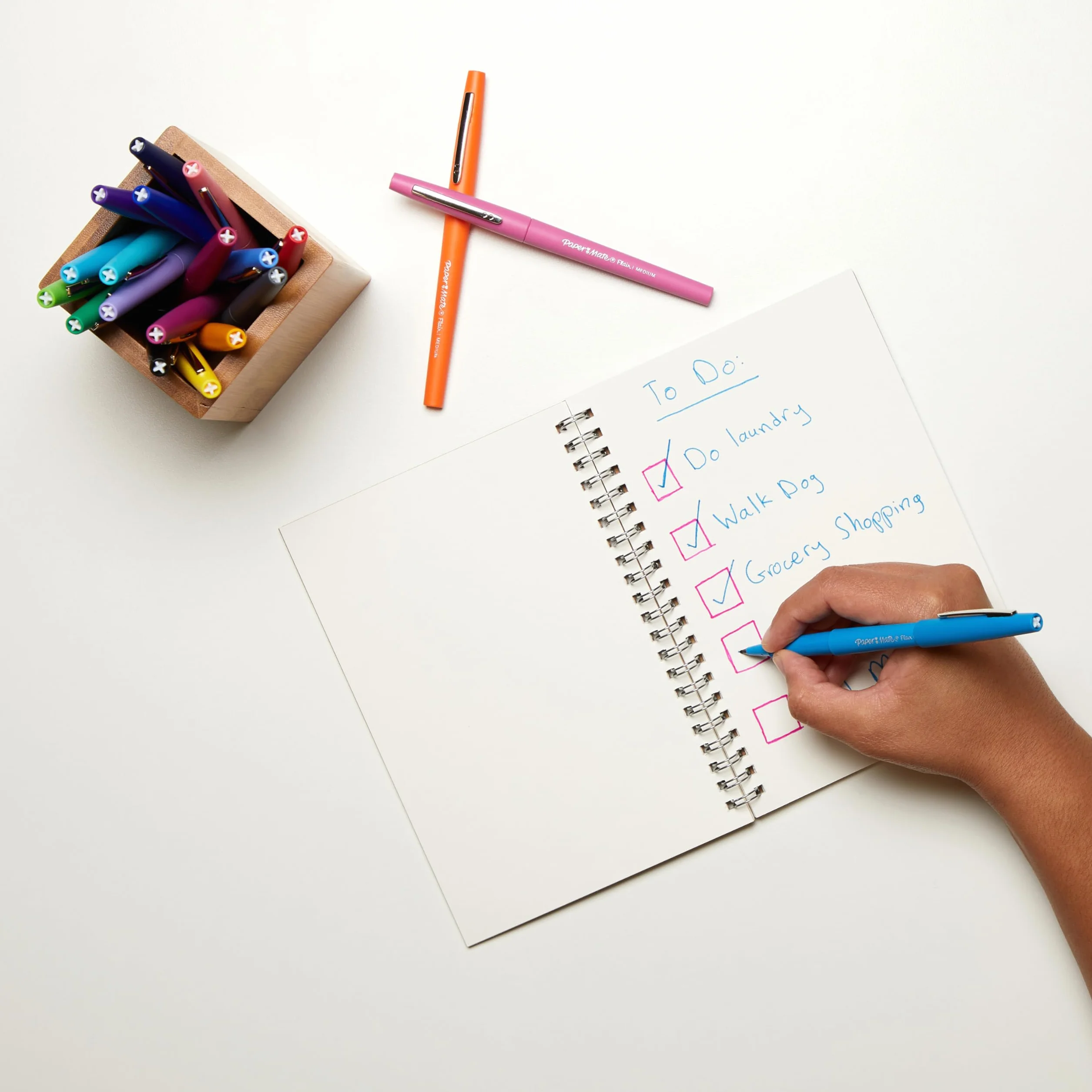Paper Mate Flair Stylos feutres pointe moyenne 0,7 mm encre noire boîte de 12