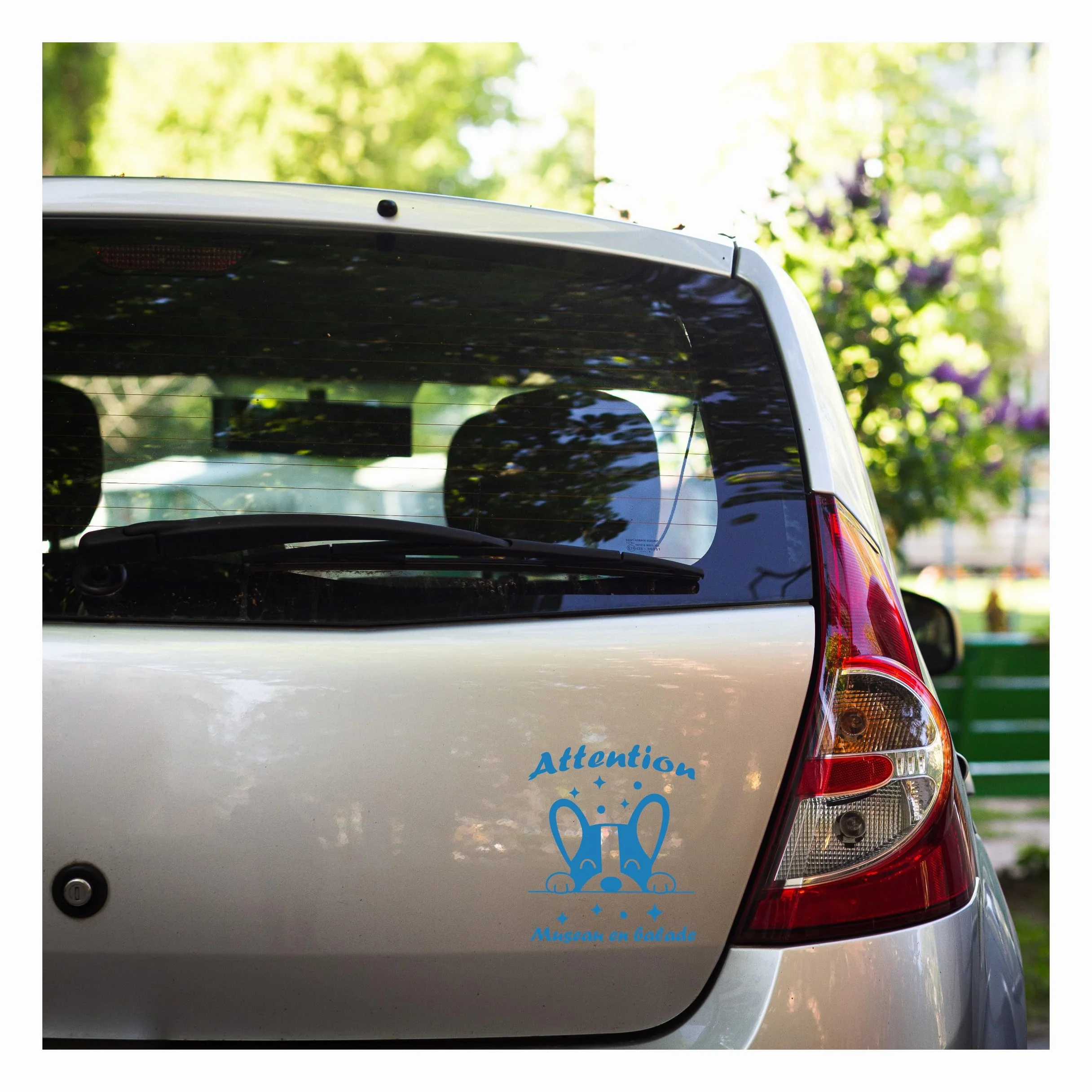 Autocollant Chien à Bord Attention Museau en Balade – Décoration Vinyle Humour pour Voiture