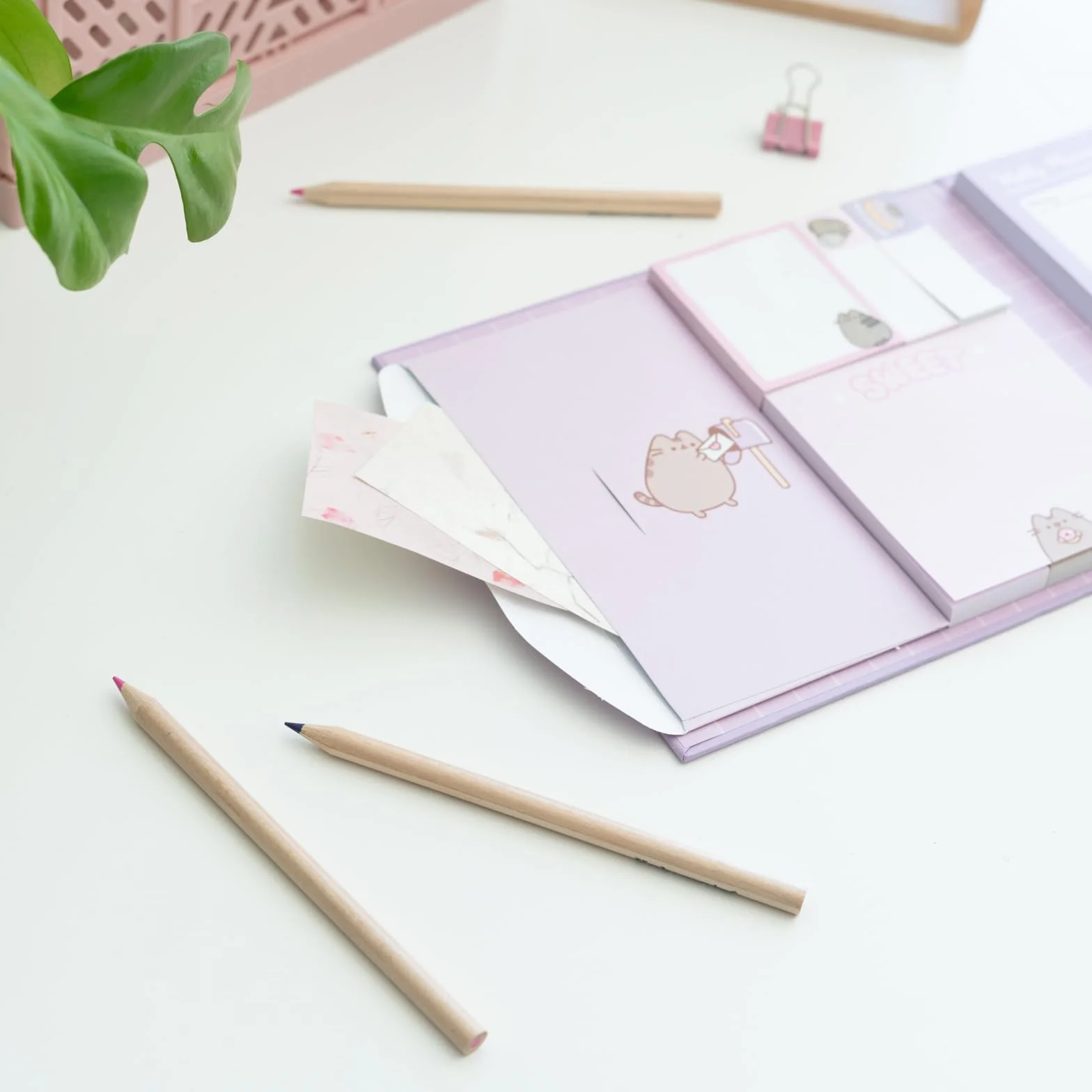 Grupo Erik Pusheen Set Bloc Notes Semainier Planner Hebdomadaire Notes Adhésives Papeterie Bureau