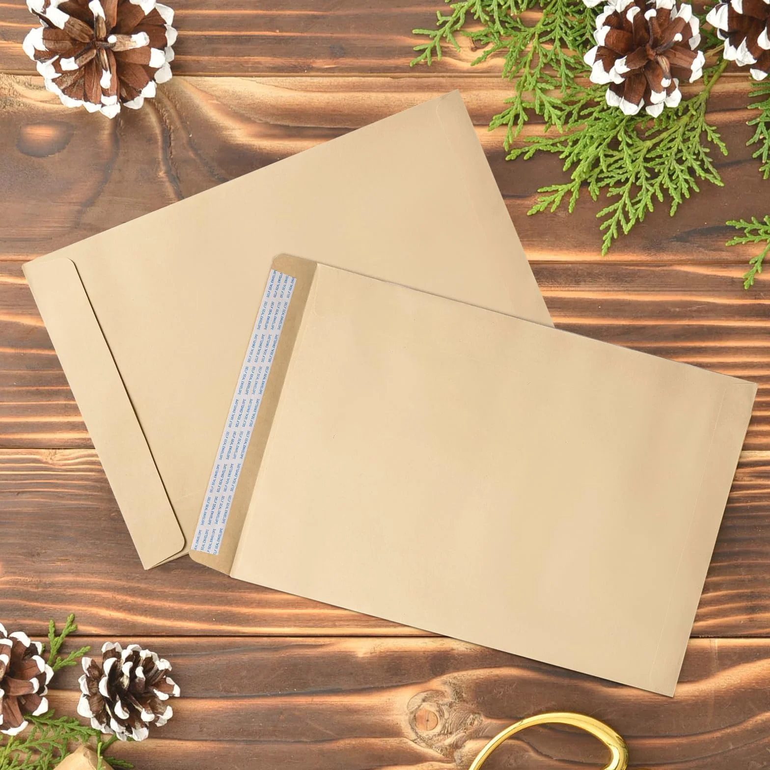 Kiperline Lot 50 enveloppes DIN C4 Marron 229 x 324 mm 90 g sans fenêtre scellement droit fermeture adhésive