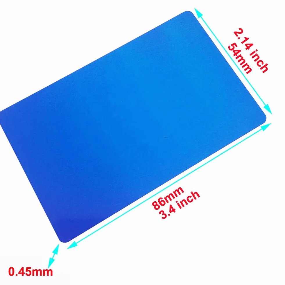 Cartes de visite vierges en aluminium 0,45 mm 8,6 x 6,3 cm pour gravure laser bleu