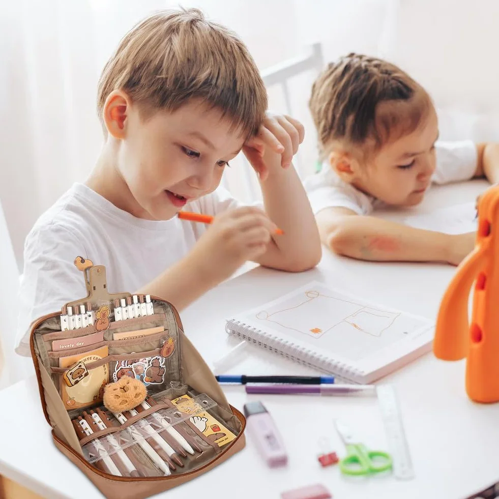 Capybara Ensemble de papeterie Trousse avec stylos, clips, autocollants, coffret cadeau pour enfants