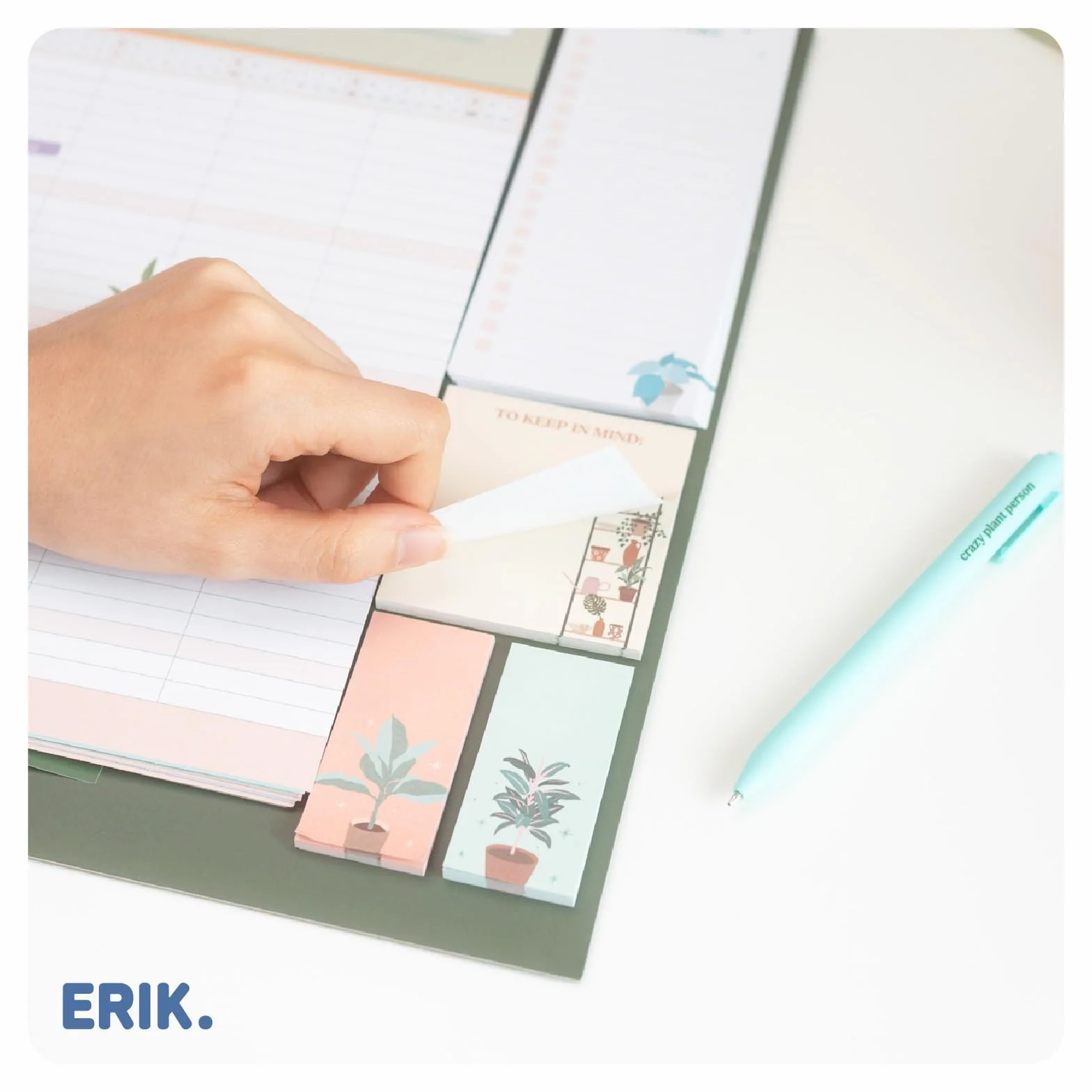 Grupo Erik Calendrier Plantes 16 mois Septembre 2025 à Décembre 2026 Planificateur Mensuel Familial avec Crochet