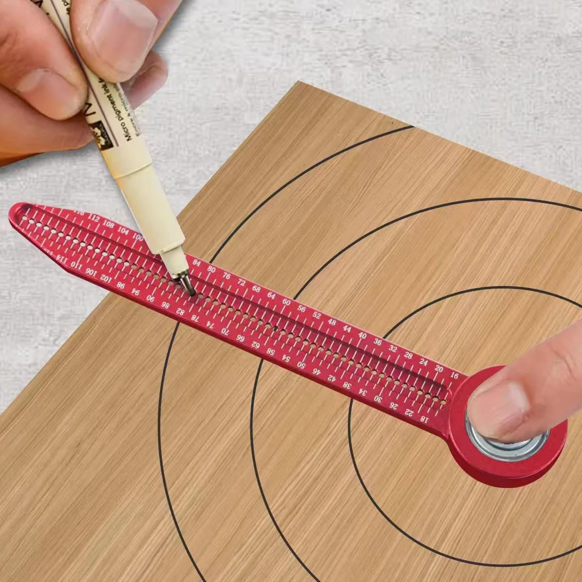 Mini Compas à Dessin Règle Travail du Bois Traceur Circulaire Outil Multifonctionnel