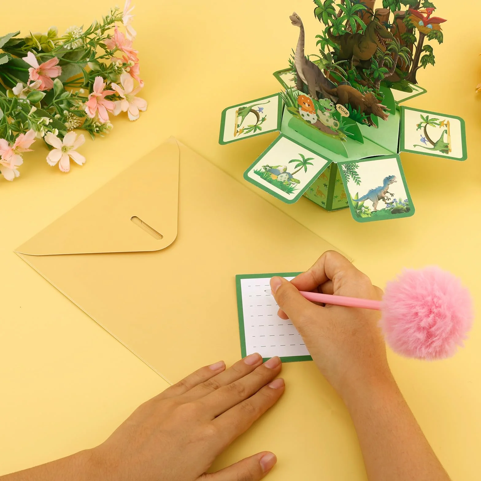 Carte Pop-Up Dinosaure 3D Anniversaire avec Enveloppe pour Enfants Garçons
