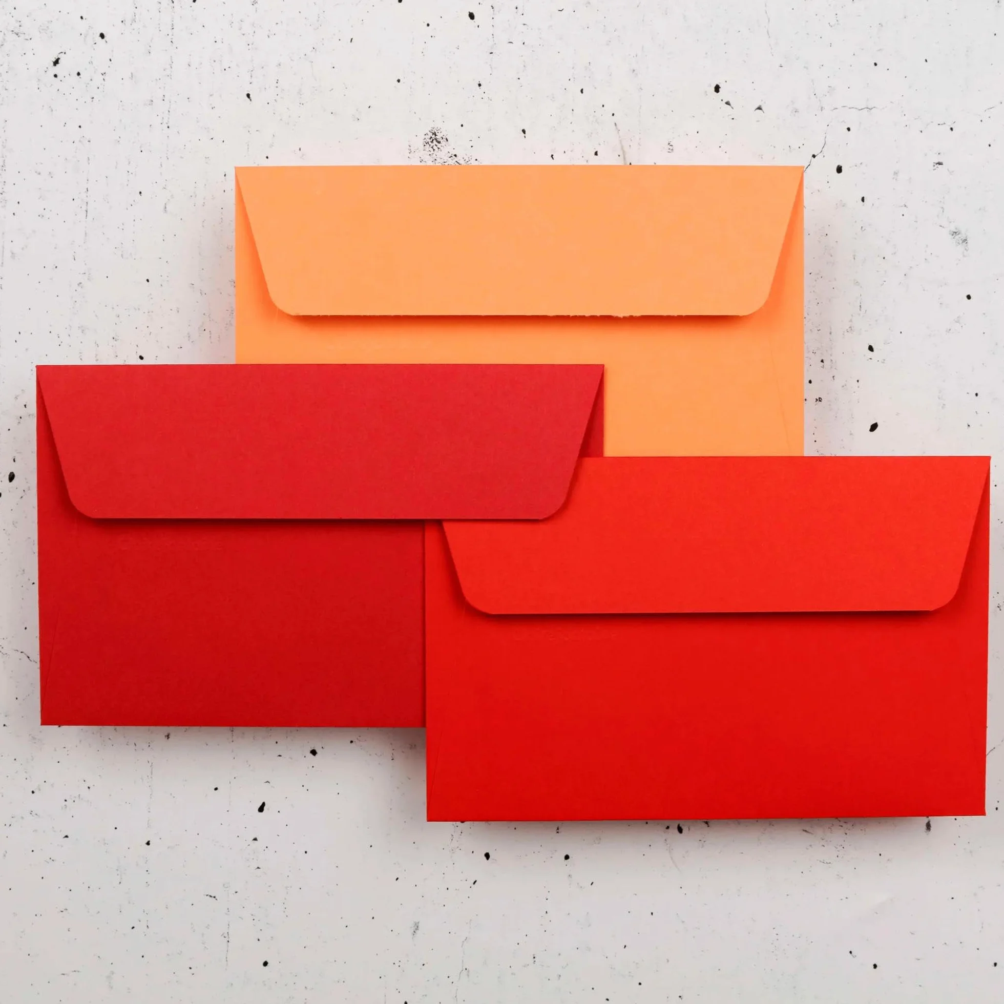 Clairefontaine Enveloppes Auto-Adhésives 9x14cm 120g/m² Rouge Groseille Paquet de 20