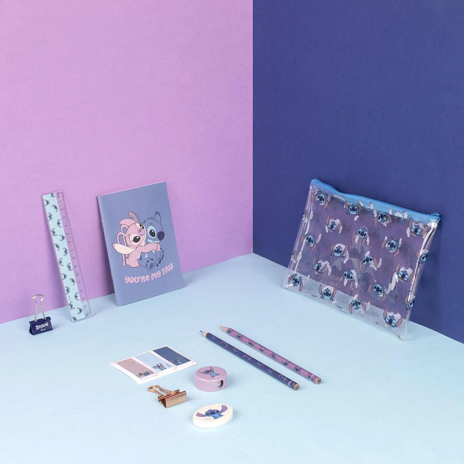 Set Papeterie Stitch Cerdá Life's Little Moments Bleu avec Trousse Cahier Crayon Taille-Crayon Gomme Règle Notes Autocollantes Trombones